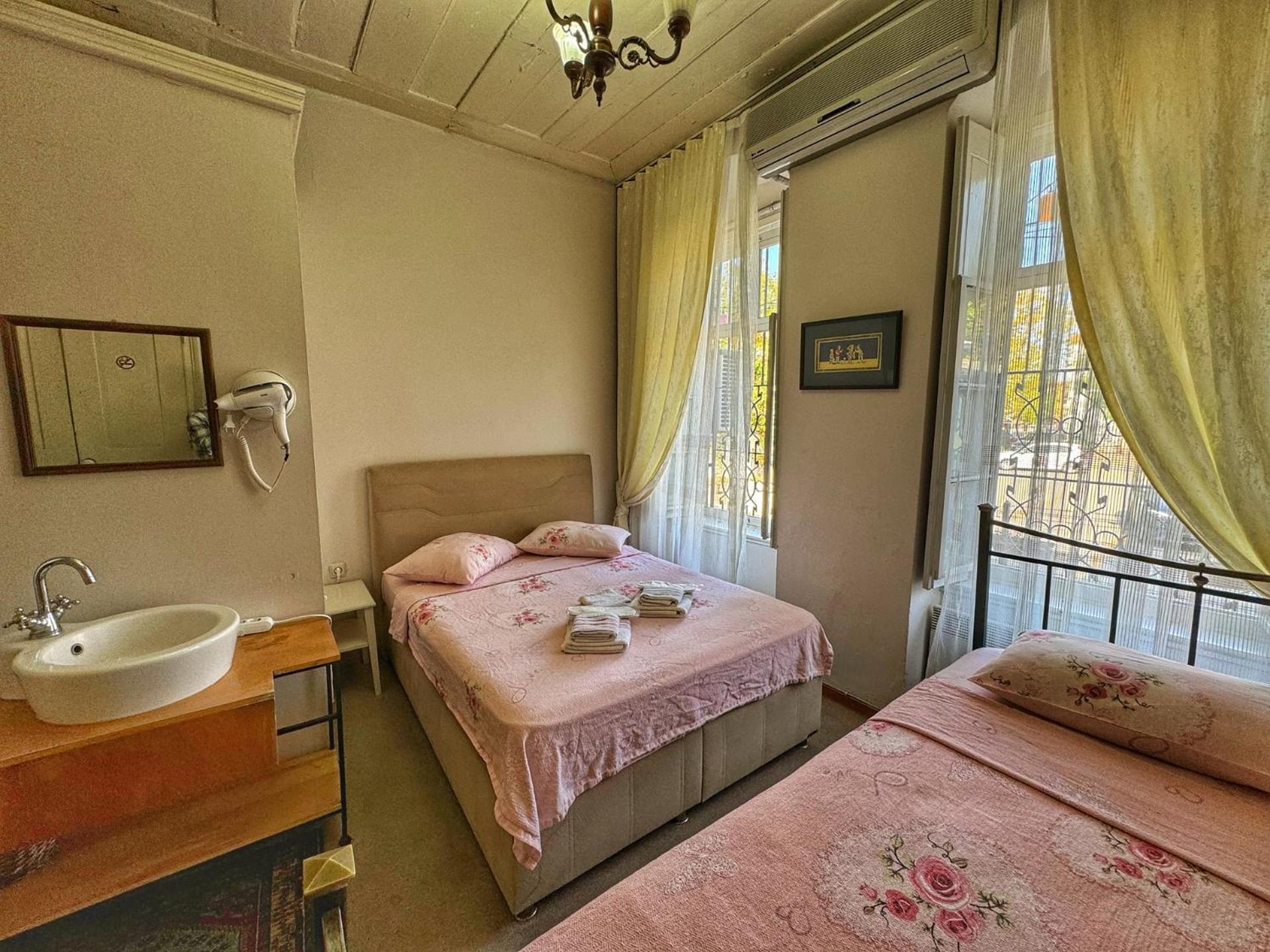 Eolya Konuk Evi Ayvalı Dış mekan fotoğraf